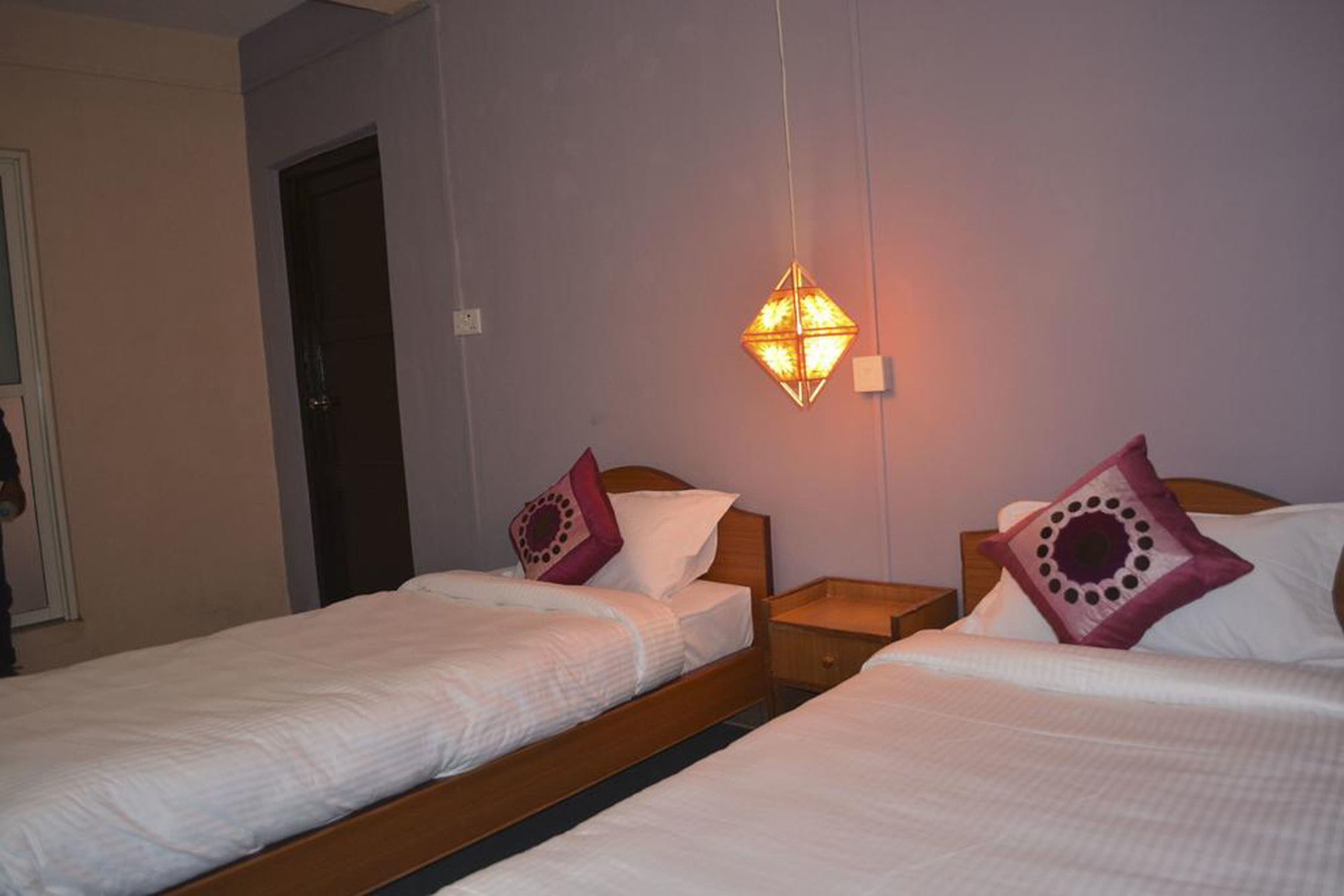 Bodhi Guest House Baudhatinchule Bagian luar foto